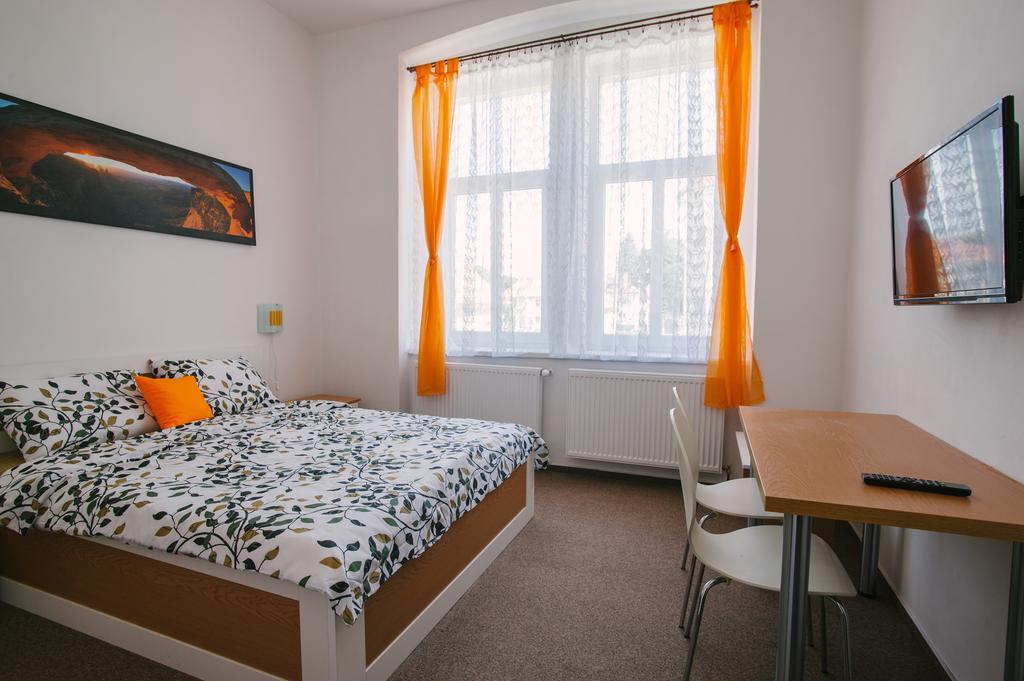 Guest House U Zlateho Jelena Žinkovy Zimmer foto