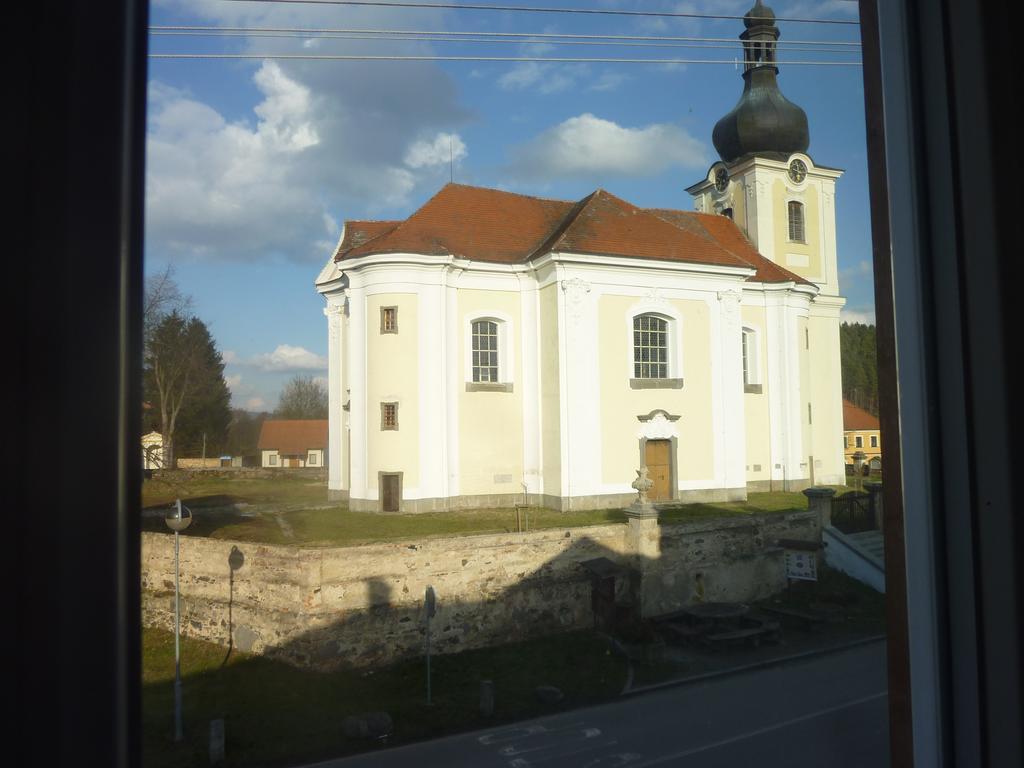 Guest House U Zlateho Jelena Žinkovy Exterior foto